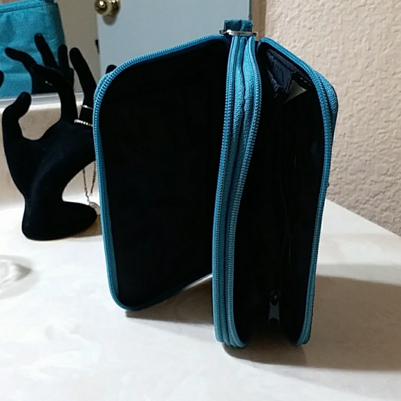 Wallet - Picture 2 of 5